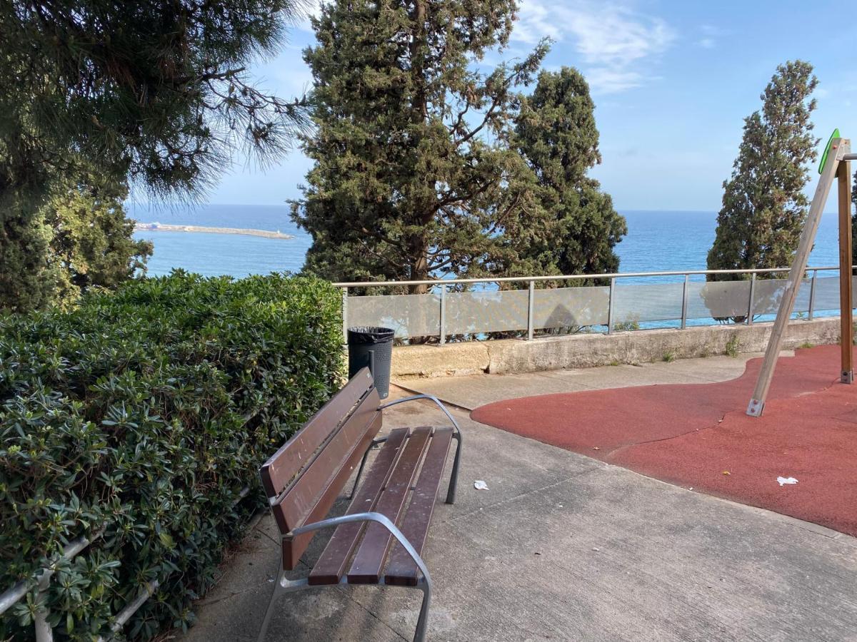 3 Bdrm Apart Near The Sea! Great For Kids! Arenys de Mar Buitenkant foto